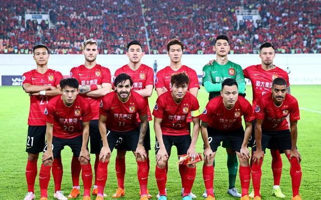 集结日罗马调整名单以备亚冠，官宣签约环节打磨，态度坚定，阵容厚度经受考验的简单介绍